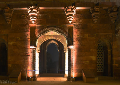 Alai Darwaza, Qutb Minar