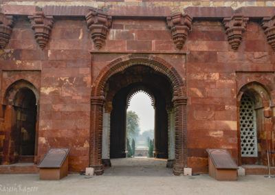 Alai Darwaza, Qutb Minar