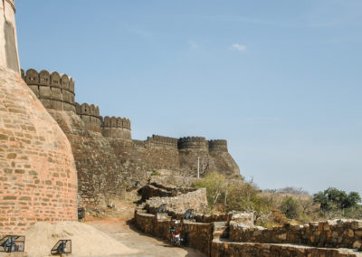 Wall Around Kumbhalgarh Fort